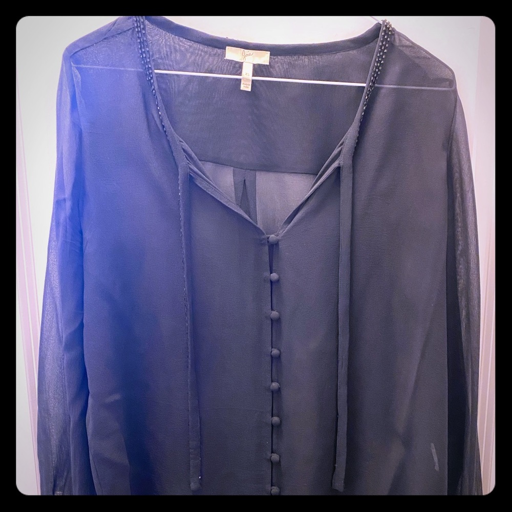 Joie Sheer Chiffon Blouse w/ black beading détail
